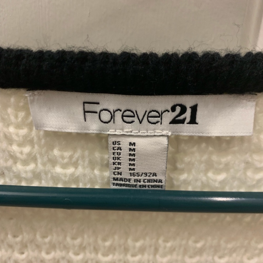 Sweater - Picture 3 of 3